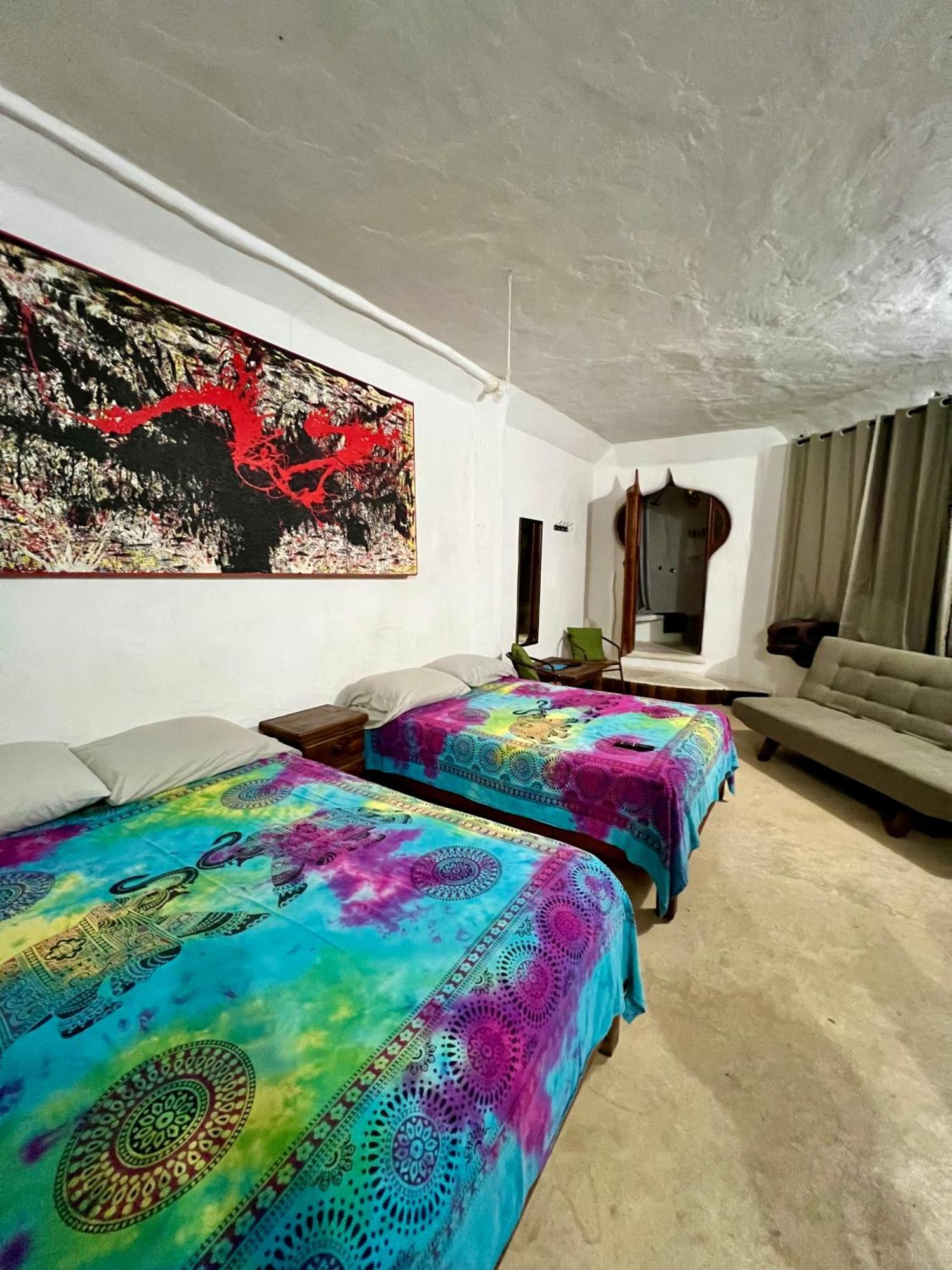 La Quinta Orquidea Bed & Breakfast ปัวร์โตโมเรลอส ภายนอก รูปภาพ